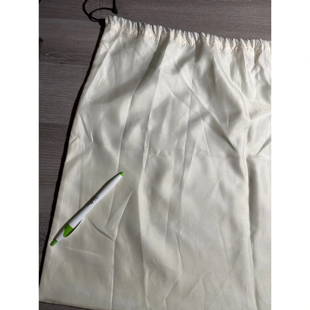 Coach Large Cream White Satin Drawstring Dust Bag Logo Storage Cover Designer
